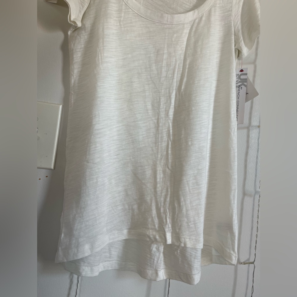 Basic White Shirt - image 2